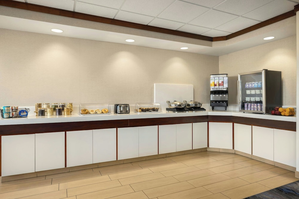 Fairfield Inn & Suites by Marriott Springdale - photo 30
