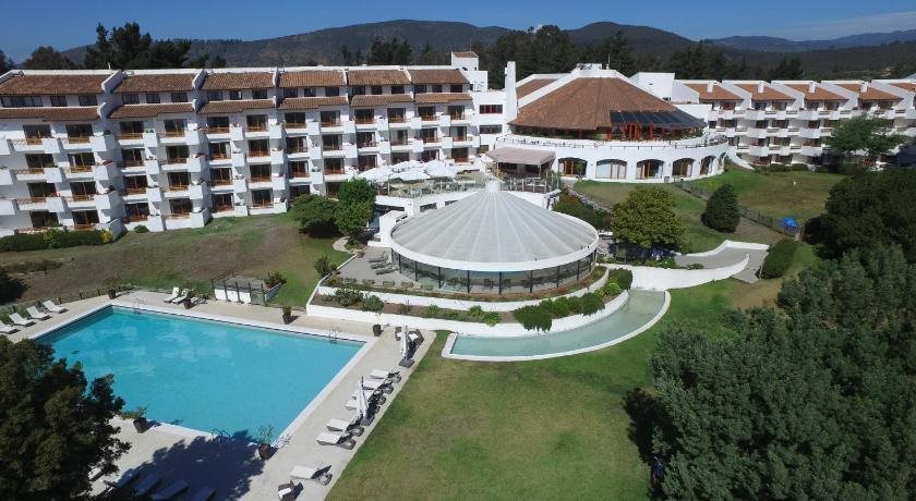 Hotel Marbella Resort in Valparaiso, Chile