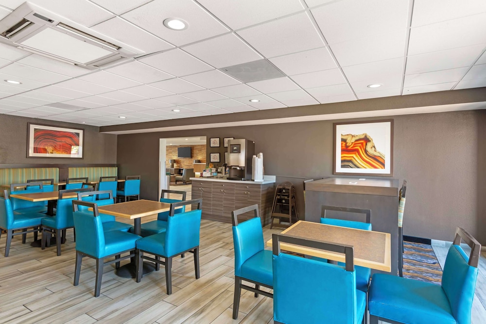 Best Western Plus Sun Canyon - photo 38