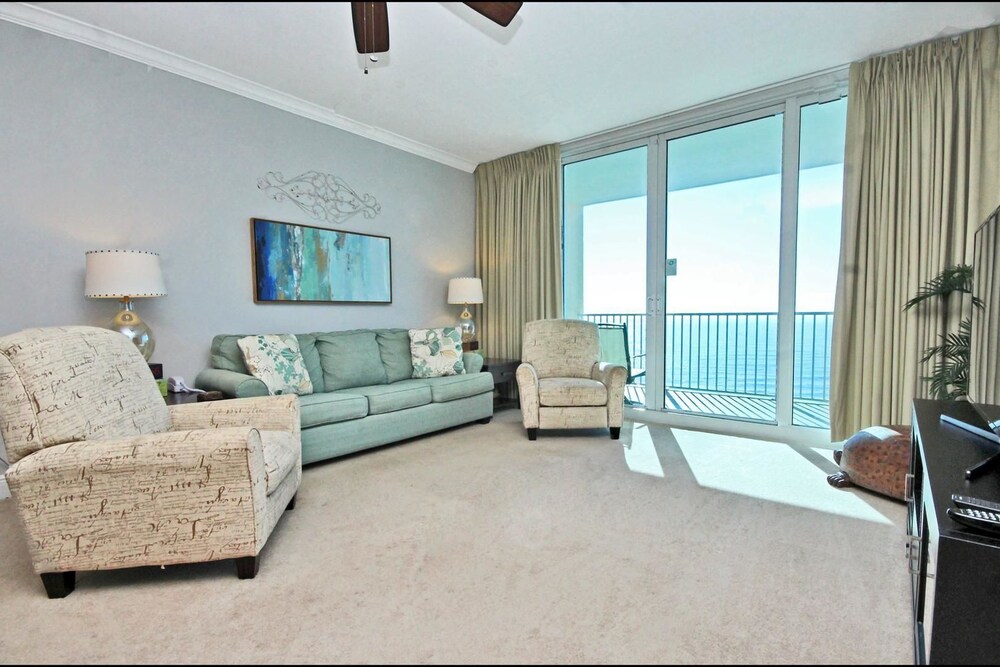 San Carlos 1404 3 Br condo — 4-Star Luxury Hotel in Gulf Shores, United States