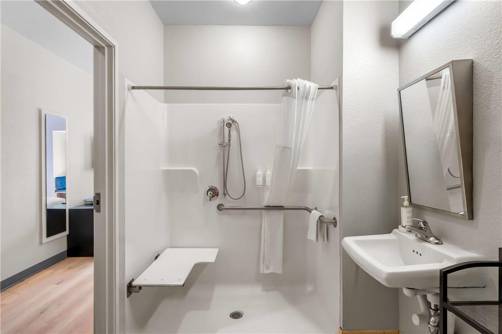 Microtel Inn & Suites by Wyndham Conway - photo 23