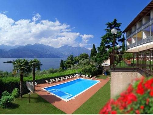 Hotel Roma Aparthotel in Malcesine, Italy