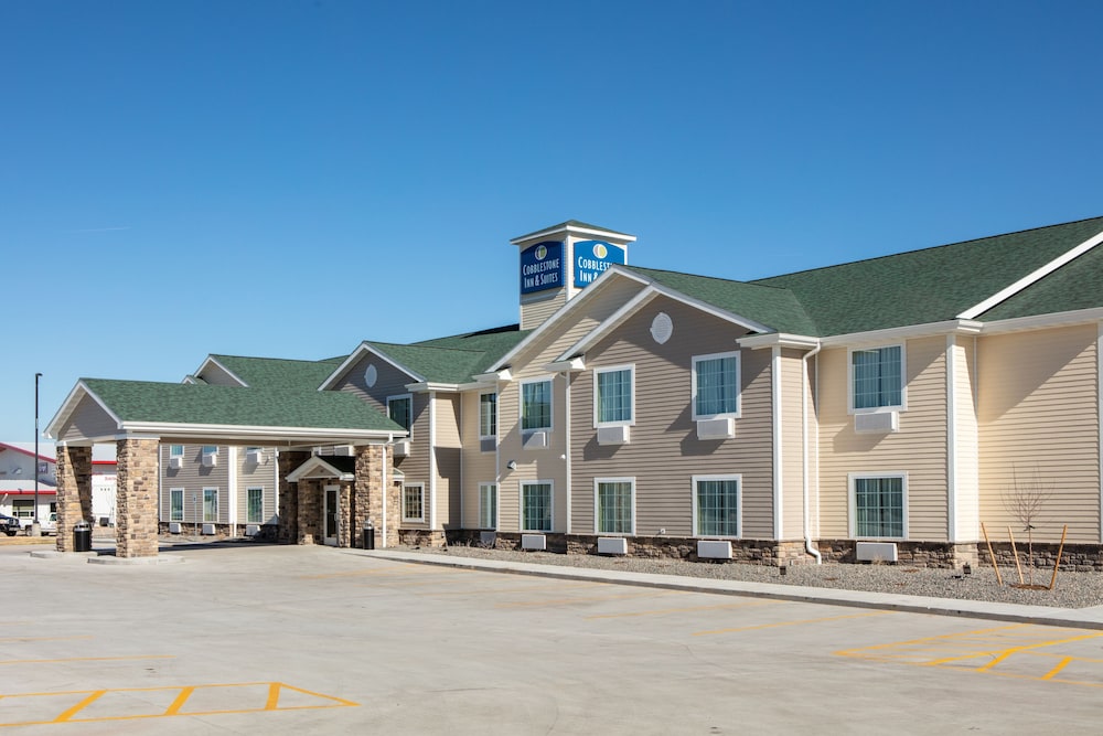 Cobblestone Inn & Suites Pine Bluffs - photo 44