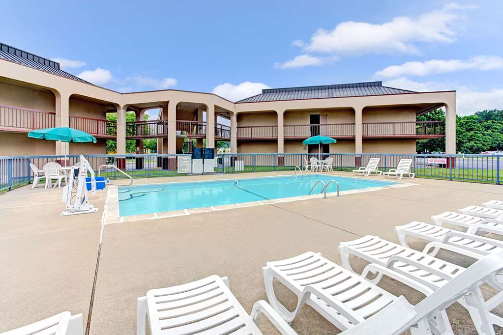 Days Inn by Wyndham Wilson - photo 9