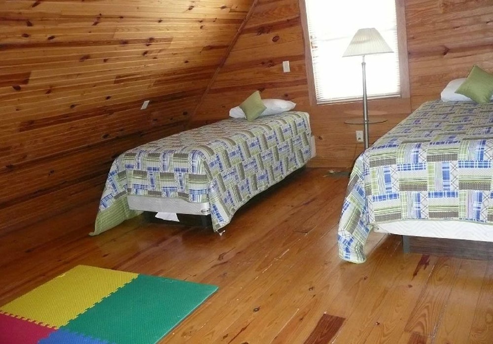 Mariner's Village Resort - photo 4