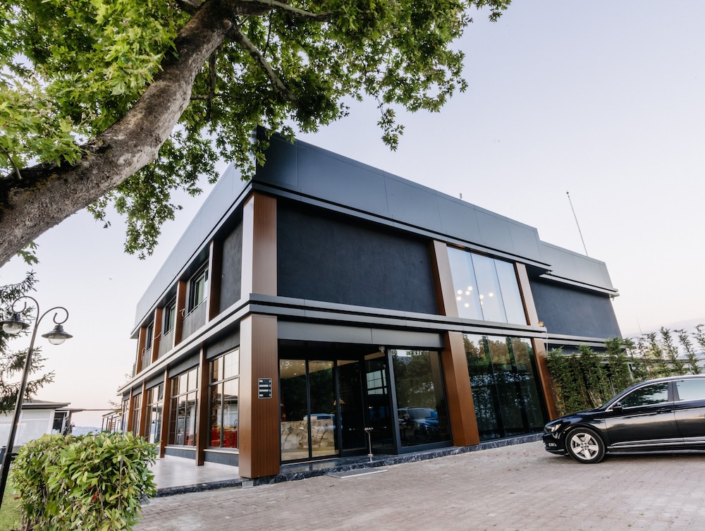 Özkum Park Otel in Sapanca, Turkey