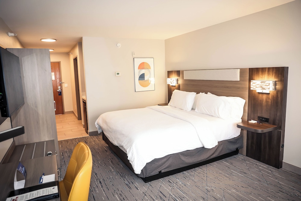 Holiday Inn Express Hotel & Suites Douglas by IHG - photo 15