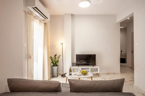 Goldhair Apartments I — 4-Star Luxury Hotel in Thessaloniki, Greece