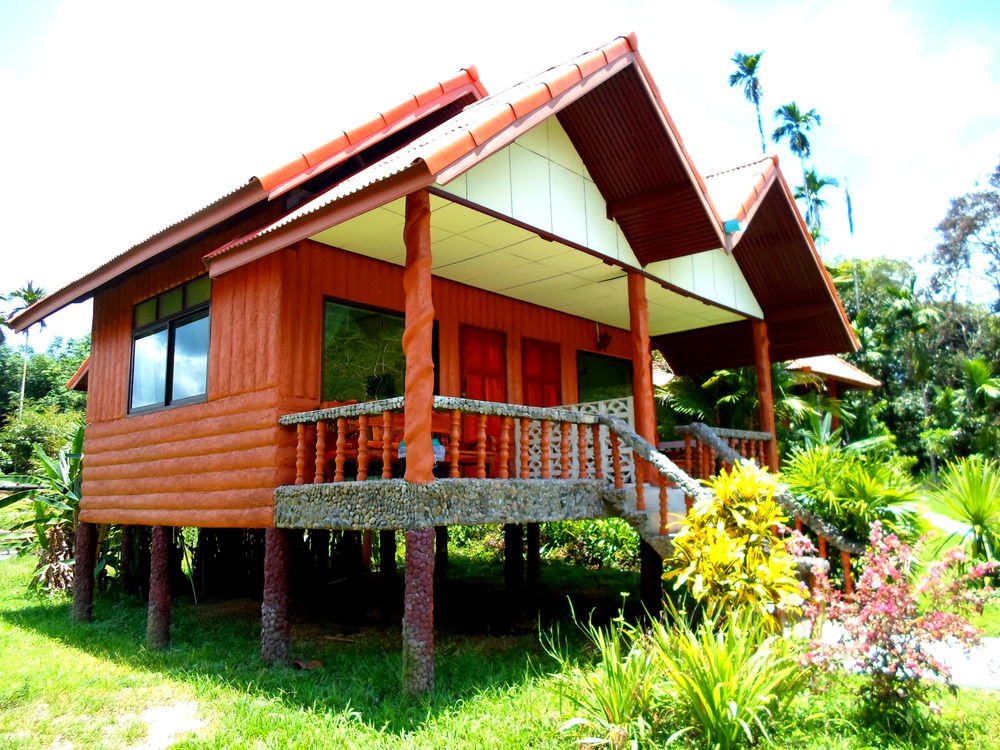 Baan Rimnam Resort Khao Sok in Phanom, Thailand