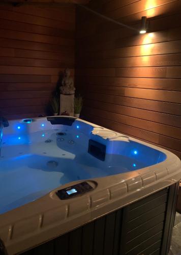 Sous un toit perché in Grez-Doiceau, Belgium