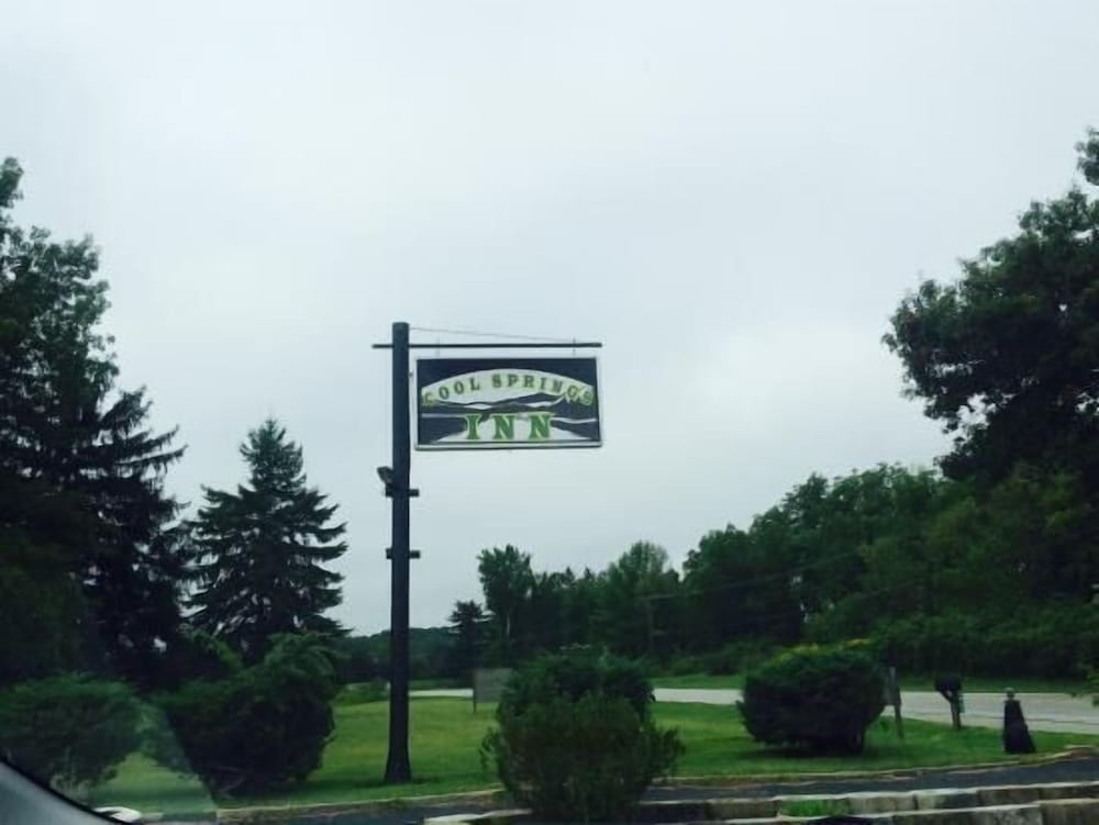 Cool Springs Inn - photo 35