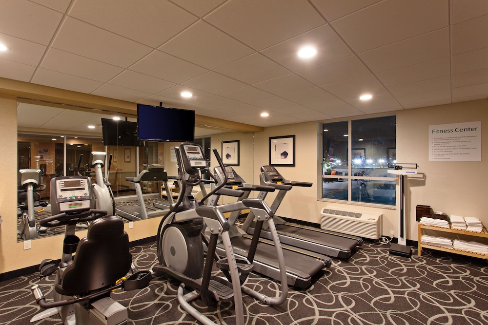Hampton Inn by Hilton North Hollywood - photo 30
