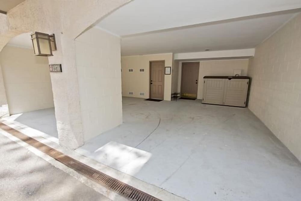 1270 Harbour Town Club at The Sea Pines Resort - photo 11
