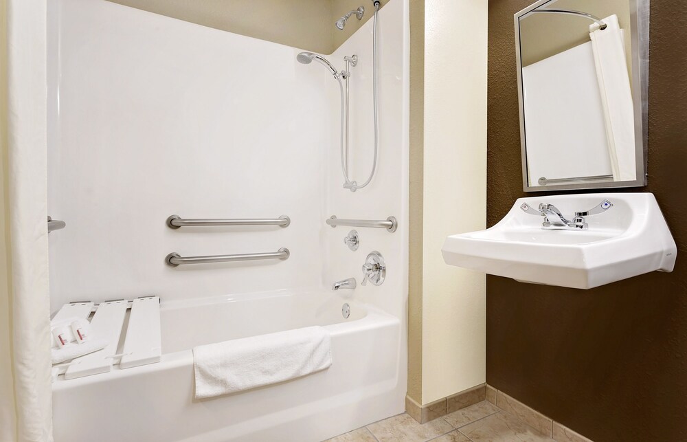 Microtel Inn And Suites Sayre PA - photo 19