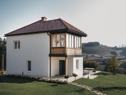 Das Dietrich Landhaus 58 — 4-Star Luxury Hotel in Leibnitz, Austria