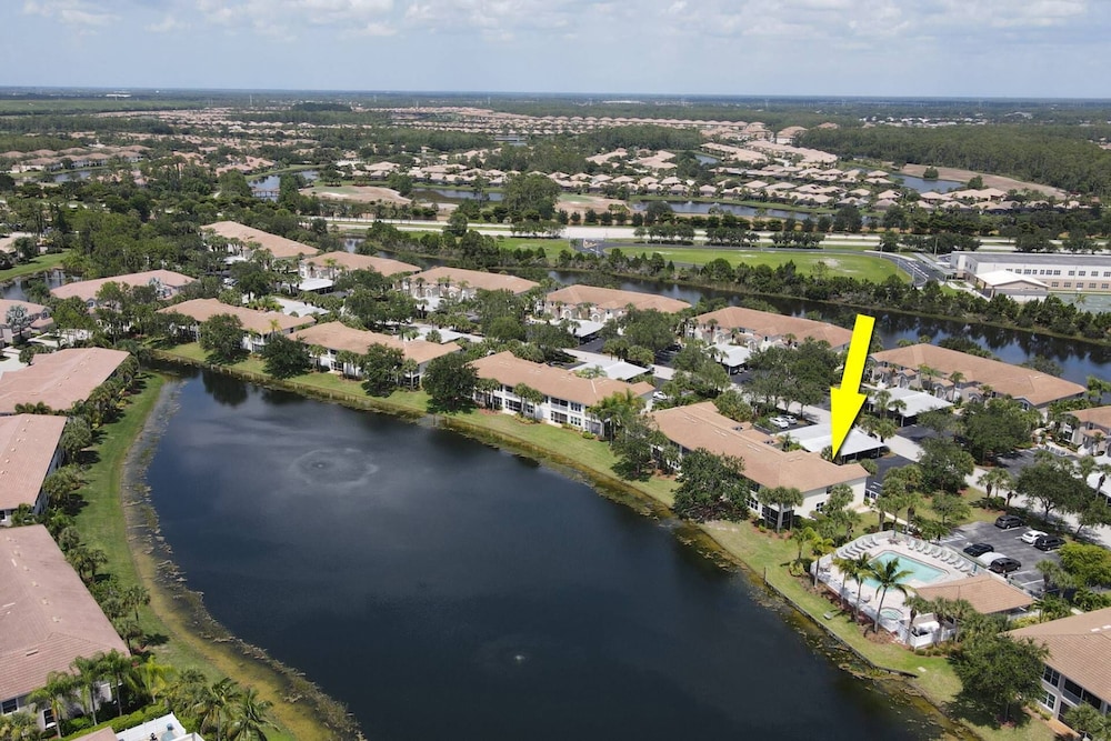 10118 Colonial Country Club Blvd #410 - photo 35