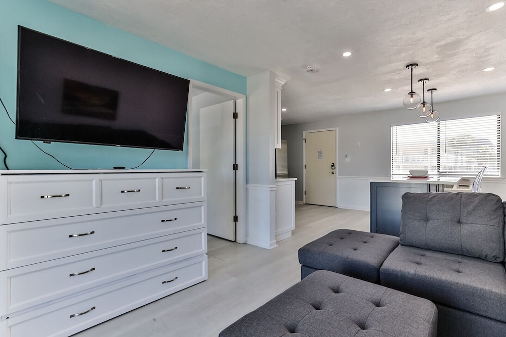 Coastal Waters Inn - photo 125