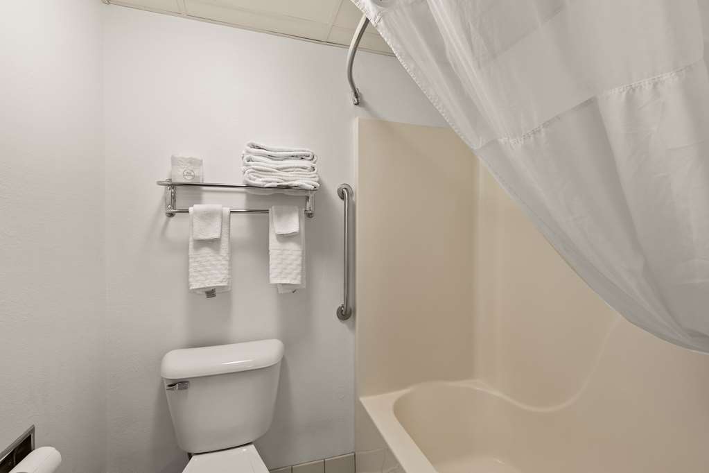 Best Western Germantown Inn - photo 17
