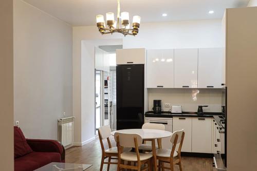 Charming 2BR Apartment in OldTbilisi