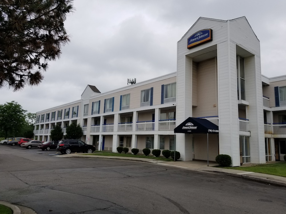 Travelodge by Wyndham Lansing IL - photo 22