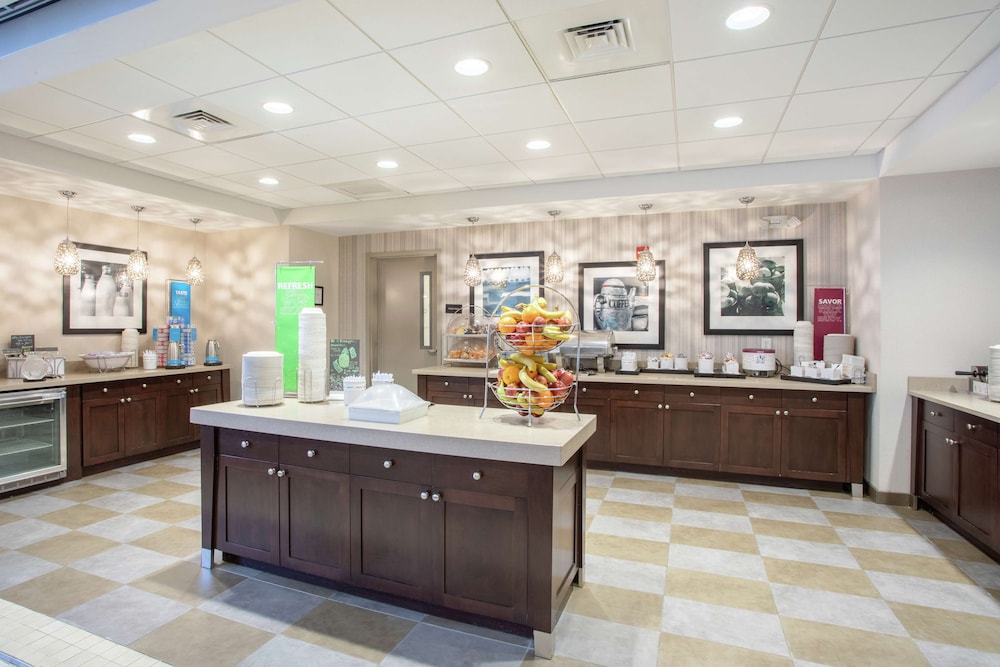 Hampton Inn Philadelphia Voorhees - photo 27