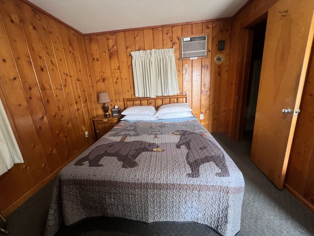 Cedars Motel - photo 4