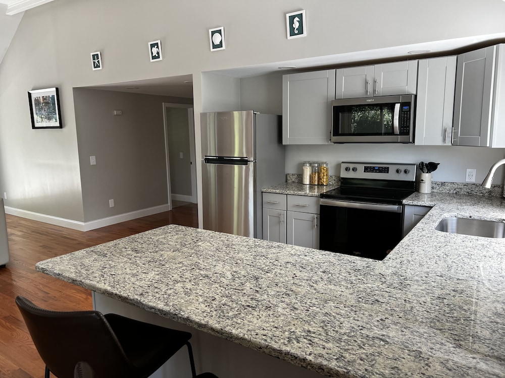 Captains Quarters Motel & Conference Center - photo 15