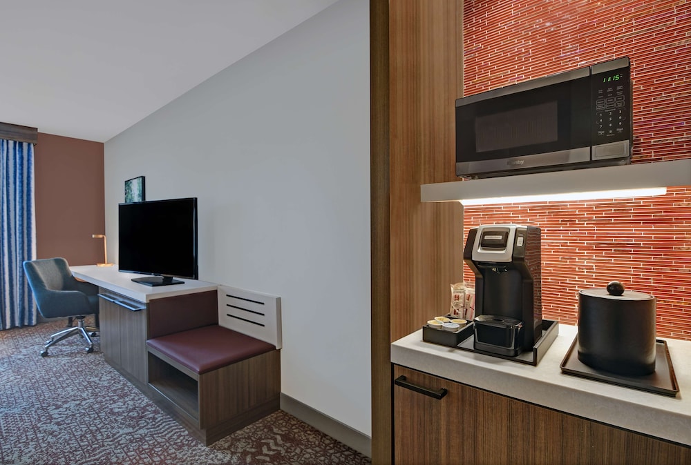 Hilton Garden Inn Madison Huntsville Airport - photo 9