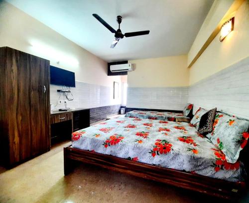 NS Vijay Shesha Mahal in Tiruvannamalai, India