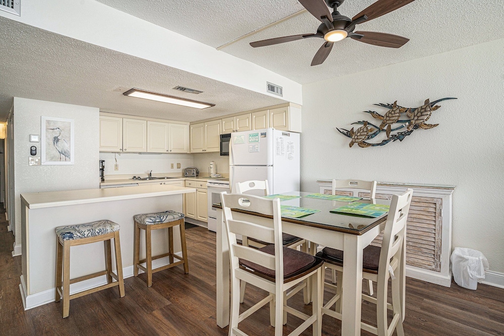 0711 Waters Edge Resort 2 Bedroom Condo by RedAwning - photo 21