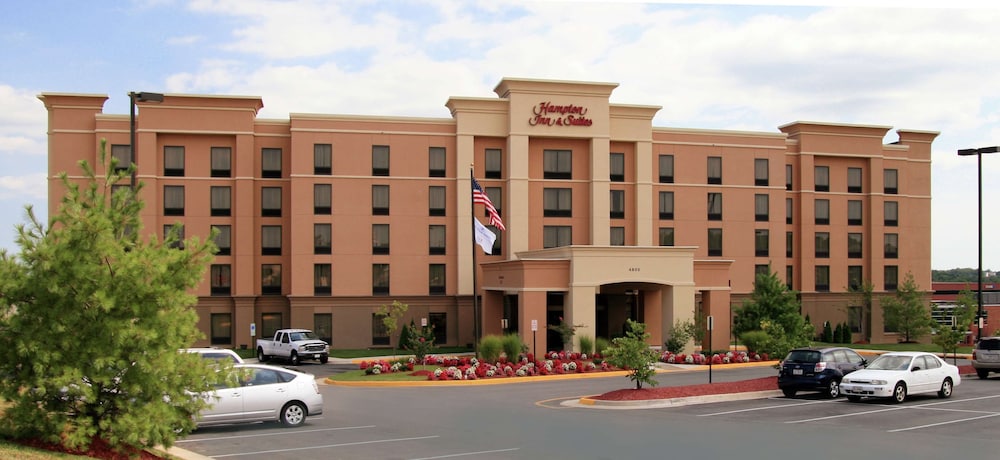 Hampton Inn & Suites Fredericksburg South - photo 46