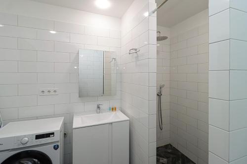 Cozy Studio Apartment in Tbilisi By Wehost