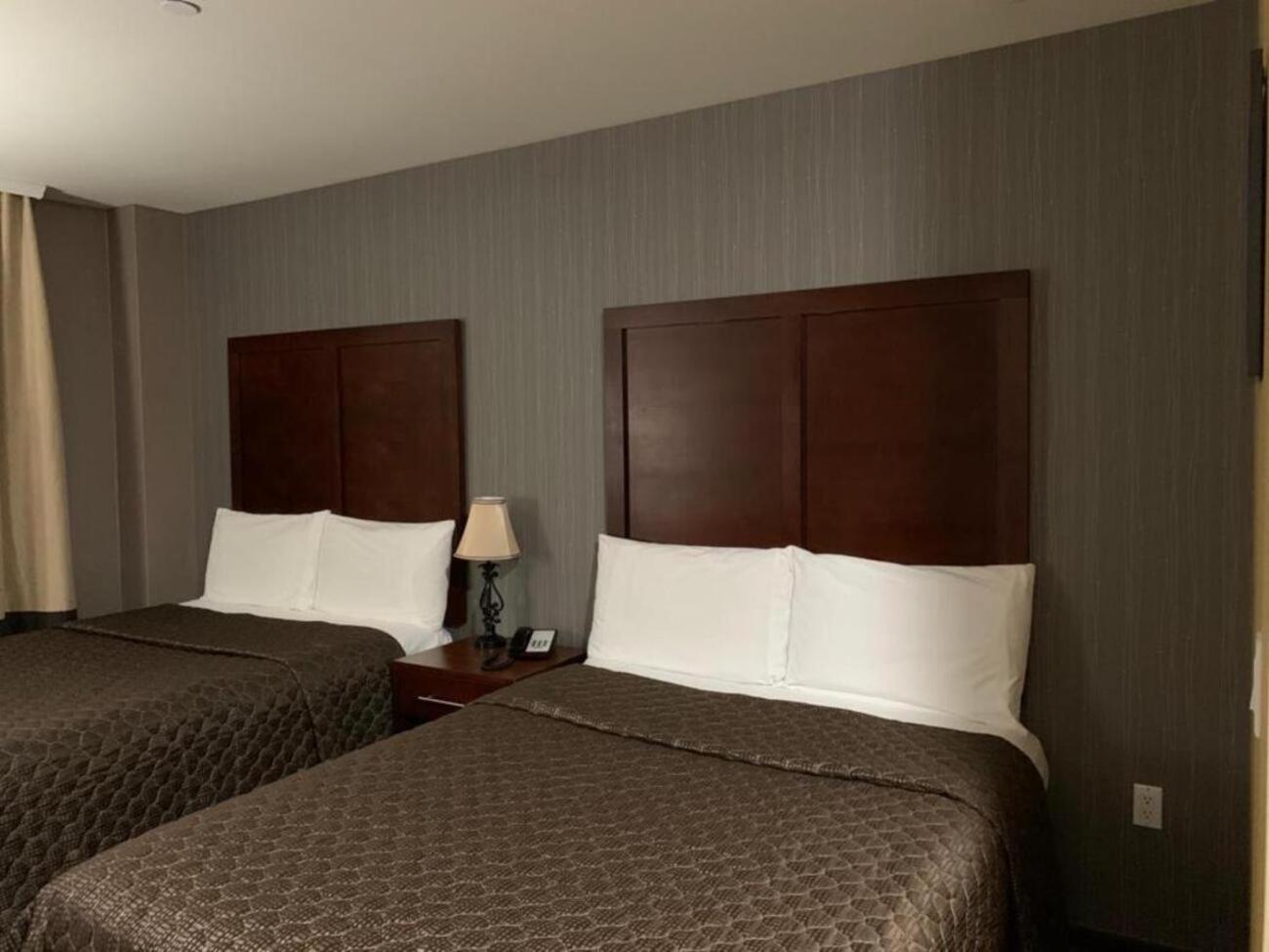 Hotel Pergola JFK Airport - photo 31