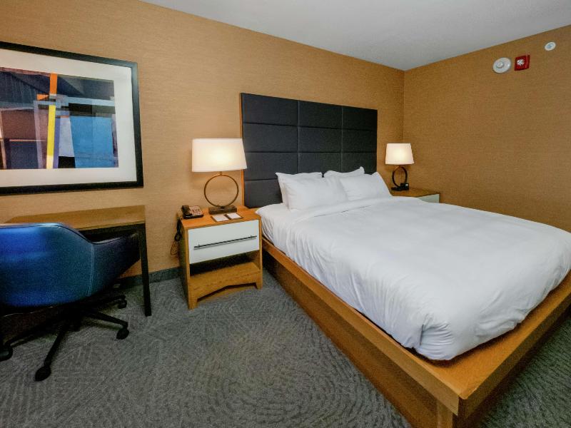 DoubleTree by Hilton Hotel Niagara Falls New York in Niagara Falls, United States