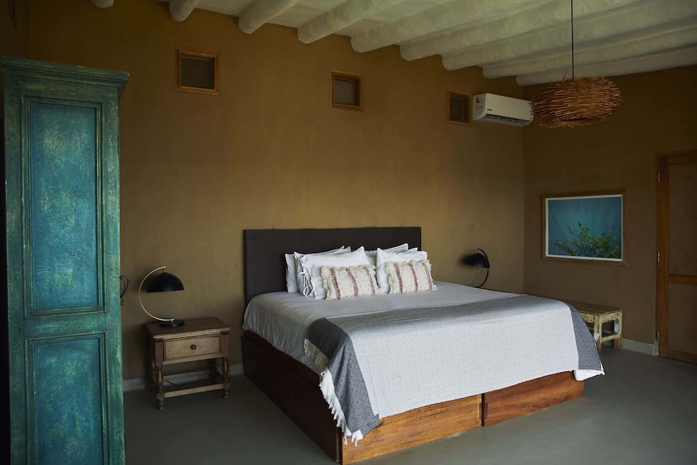 w Remarkable 1BR w Pool in M Ncora in Mancora, Peru