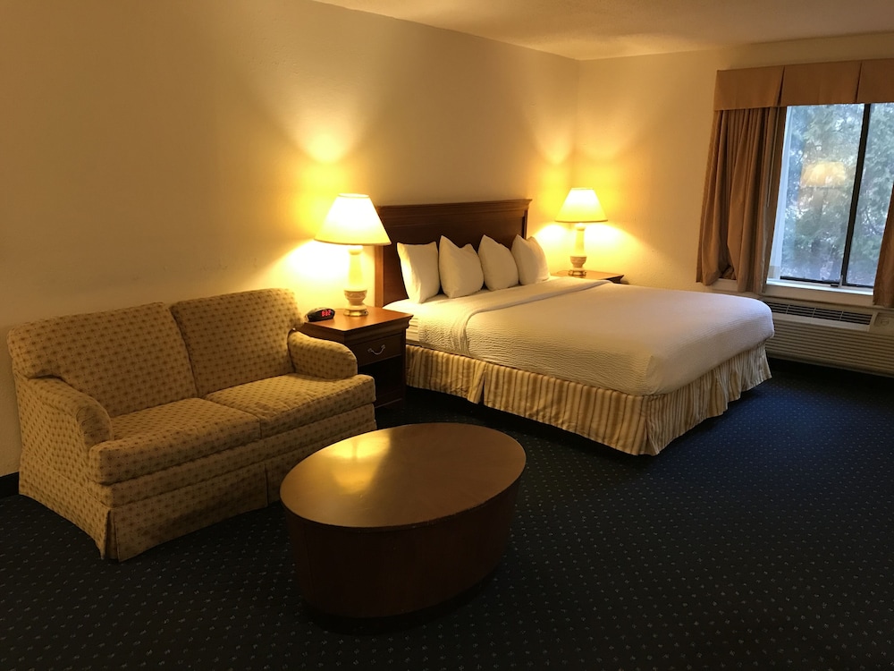 Rosemont Suites - photo 7
