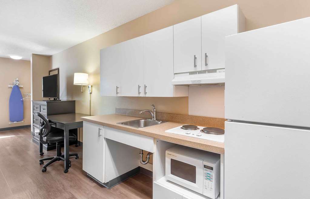 Extended Stay America Suites Seattle Lynnwood - photo 32