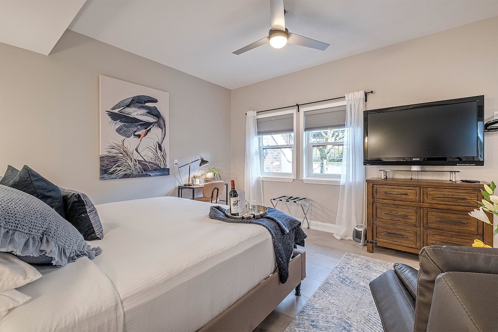 The Orenco Station Hotel - photo 11