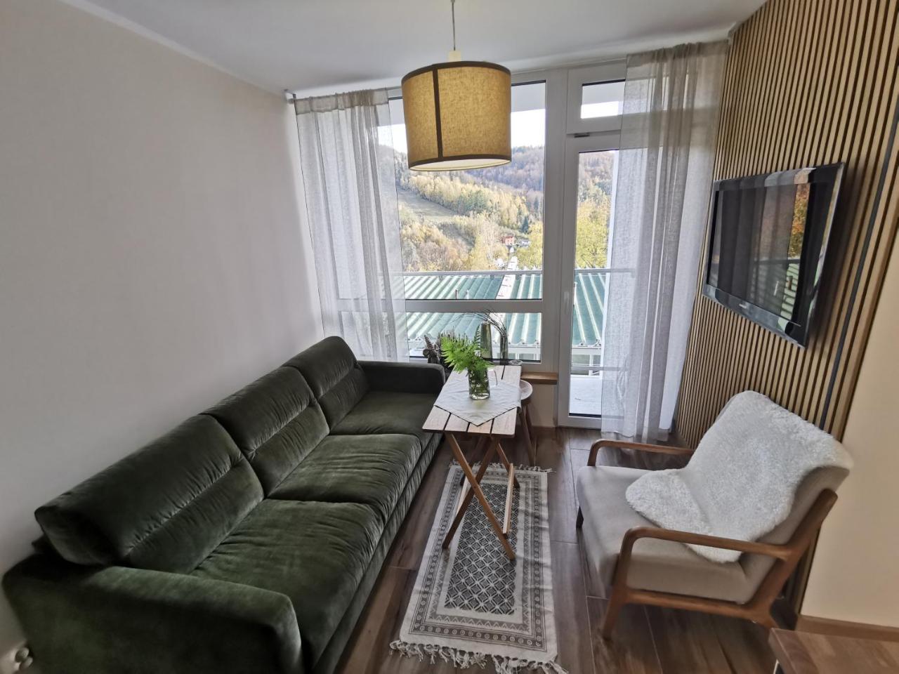 Hearth Hill View Apartment — 4-Star Luxury Hotel in Ustron, Poland