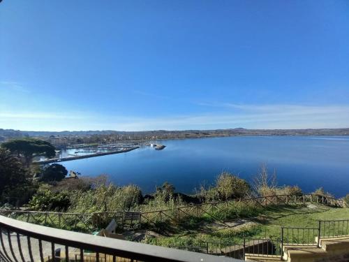 Vania Blu Alloggio Turistico — 4-Star Luxury Hotel in Capodimonte, Italy