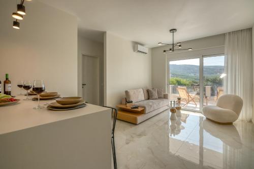 Villenia Luxury Apartments — 4-Star Luxury Hotel in Kissamos, Greece