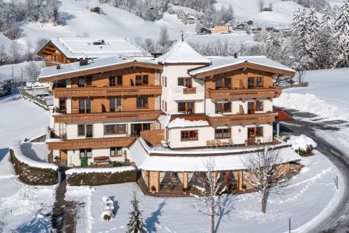 Appartements Haflingerhof — 4-Star Luxury Hotel in Westendorf, Austria