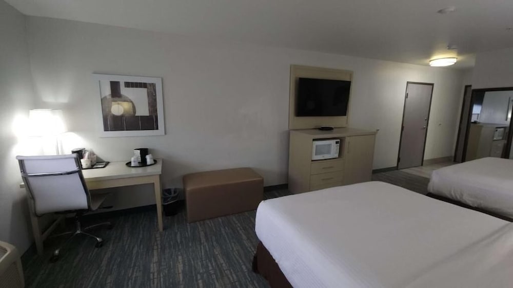 West Valley Inn - photo 8