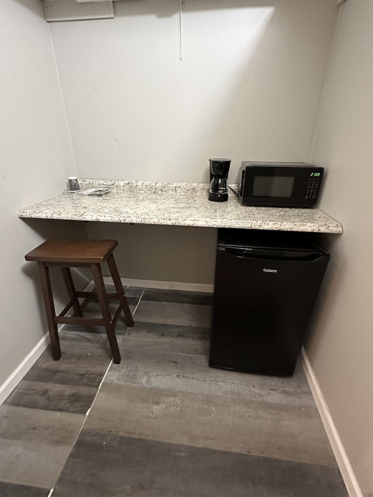 Paxton Inn Motel - photo 15