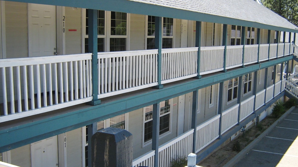 Westhaven Inn Pollock Pines - photo 11