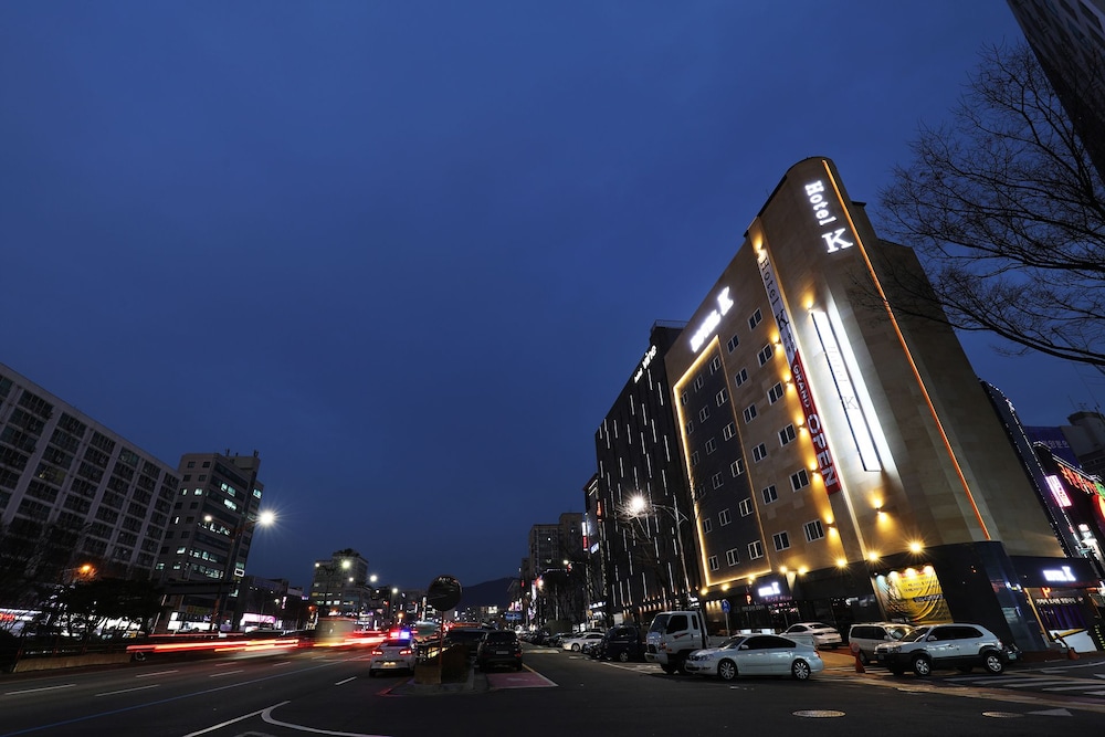 Hotel K — hotel in Seongnam-Si