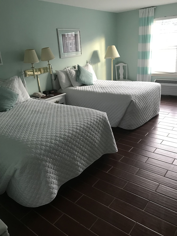 French Quarter Inn - photo 6