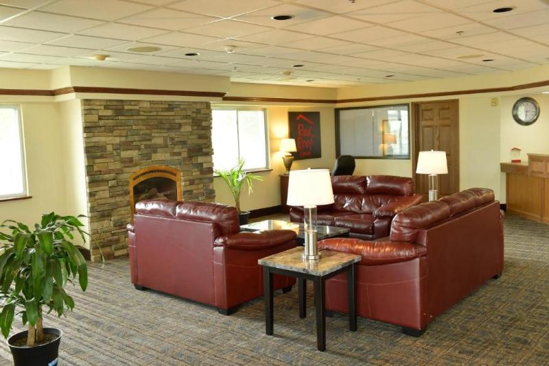 Baymont Inn & Suites by Wyndham Lincoln NE - featured photo