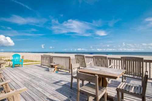 Beside the Sea by Oak Island Accommodations - photo 44