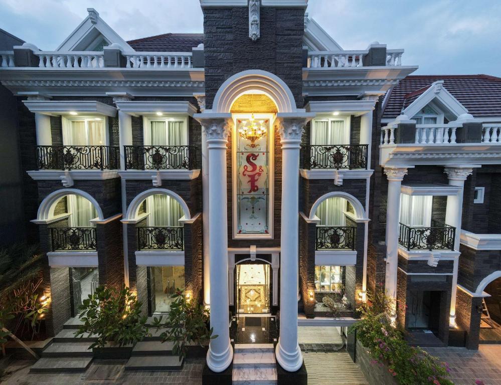 S&F Residence Kemang Jakarta — 4-Star Luxury Hotel in Jakarta, Indonesia